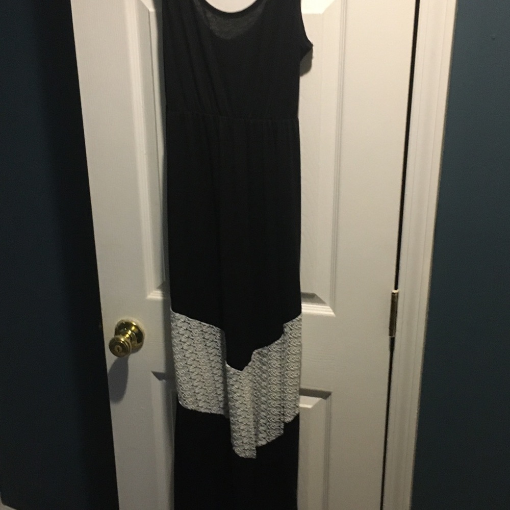Long black dress
